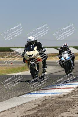 media/Jun-15-2025-Lets Ride (Sun) [[cf46f230ea]]/A Group/12pm (Wheelie Bump)/
